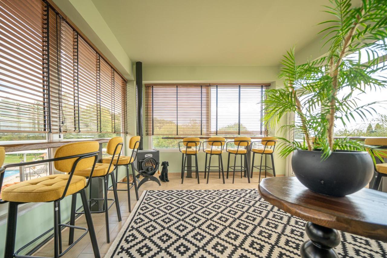 Tselikas Hotel โคซานี ภายนอก รูปภาพ